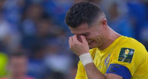 بعد انهياره باكيًا أمام الهلال.. النصر يؤكد بقاء رونالدو (فيديو)